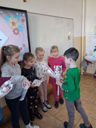 Dzień Kobiet w klasie 1a